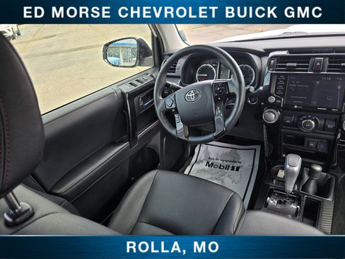 Used 2022 Toyota 4Runner TRD Off-Road Premium image 24