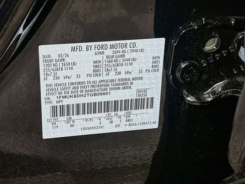 Used 2026 Ford Explorer Active AWD/4WD image 24