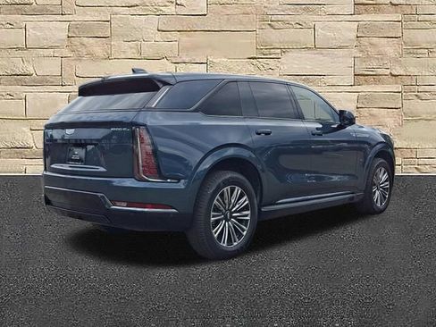 Certified 2026 Cadillac Escalade IQ Sport 1 AWD/4WD image 4