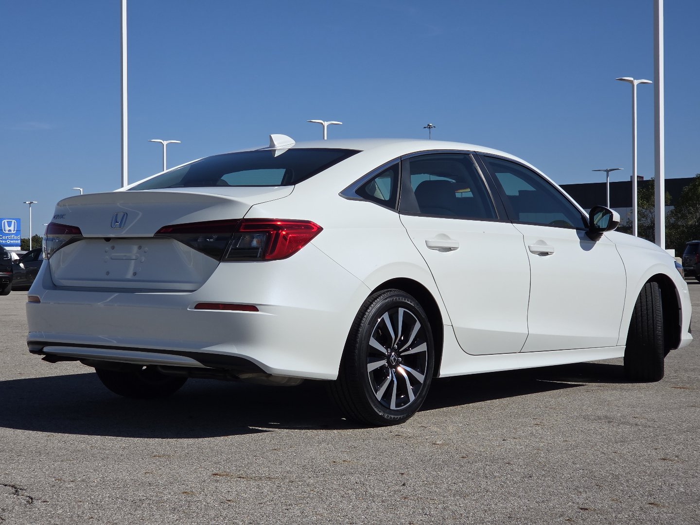 Used 2023 Honda Civic EX image 17