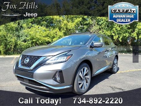 Used 2021 Nissan Murano SL w/ SL Moonroof Package image 3