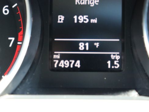 Used 2018 Volkswagen Jetta SE FWD image 21