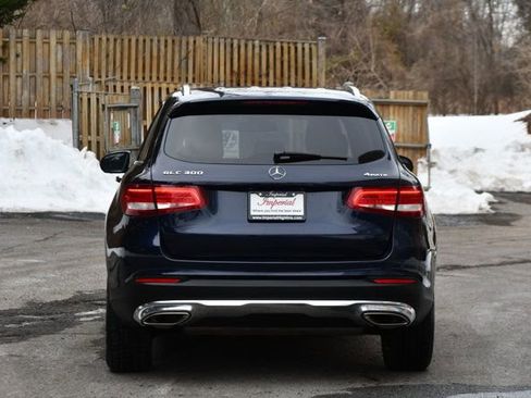 Used 2018 Mercedes-Benz GLC 300 GLC 300 4MATIC SUV w/ Multimedia Package image 8