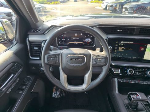 Certified 2024 GMC Sierra 1500 Denali AWD/4WD image 12