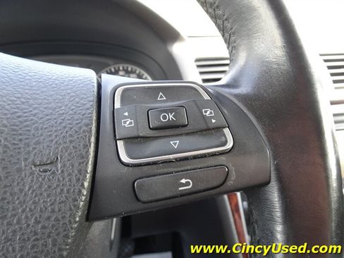 Used 2013 Volkswagen Passat 3.6 SEL Premium FWD image 21