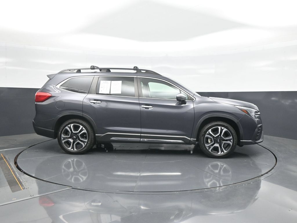 Used 2023 Subaru Ascent Touring AWD/4WD image 8