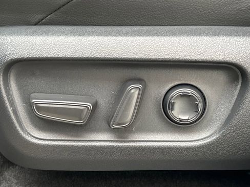 New 2026 Toyota 4Runner Limited image 9