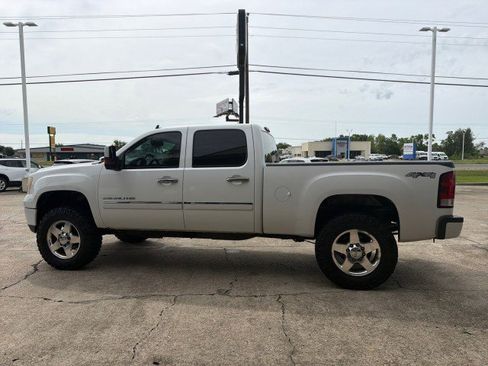 Used 2012 GMC Sierra 2500 Denali AWD/4WD image 7