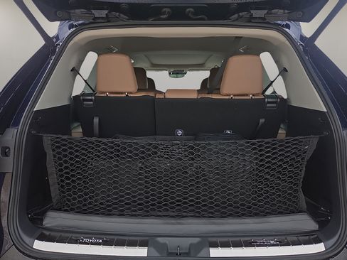 New 2026 Toyota Grand Highlander AWD image 13