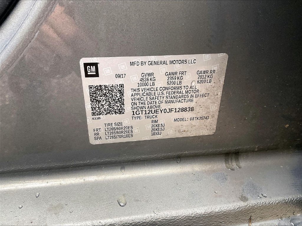Used 2018 GMC Sierra 2500 Denali w/ Duramax Plus Package AWD/4WD image 33