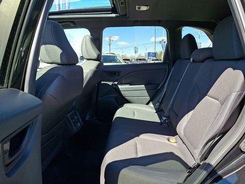 Certified 2025 Subaru Forester Premium image 10