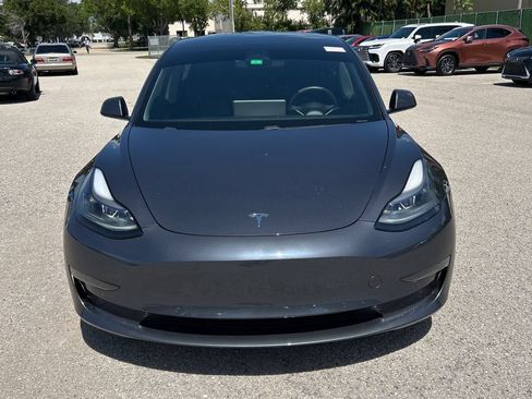 Used 2021 Tesla Model 3 Standard Range Plus RWD image 2
