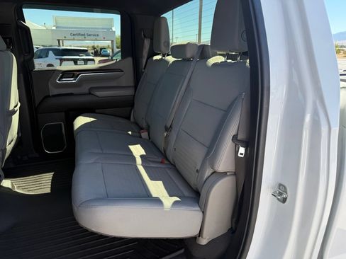 Certified 2023 Chevrolet Silverado 1500 LT AWD/4WD image 34