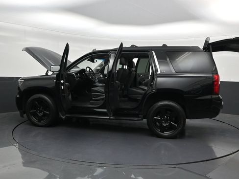 Used 2020 Chevrolet Tahoe LT w/ LT Midnight Edition RWD image 35