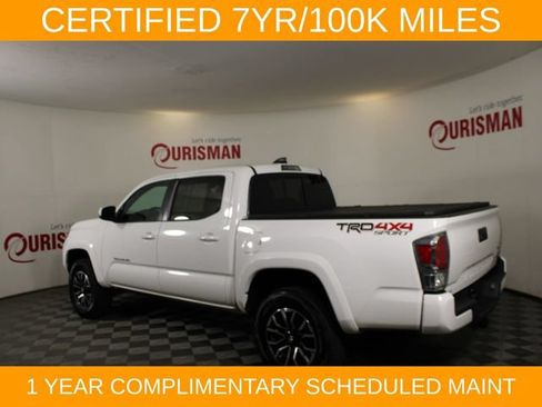 Used 2023 Toyota Tacoma TRD Sport AWD/4WD image 4