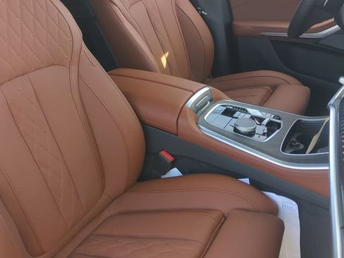 Used 2026 BMW X5 xDrive40i w/ Climate Comfort Package AWD/4WD image 11