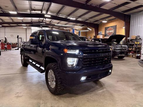 Used 2022 Chevrolet Silverado 2500 LT w/ Z71 Sport Edition AWD/4WD image 2