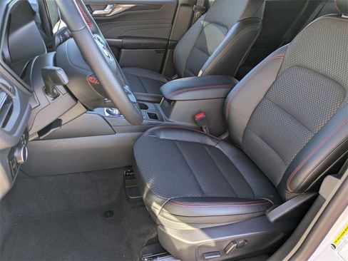 New 2026 Ford Escape ST-Line w/ Tech Pack #1 image 16