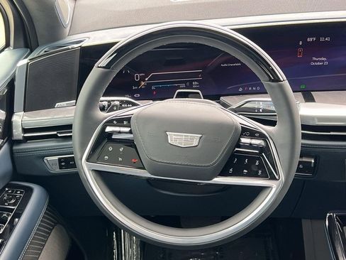 New 2026 Cadillac Escalade IQ Luxury 2 AWD/4WD image 12
