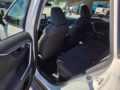 Certified 2025 Toyota RAV4 LE AWD/4WD image 19