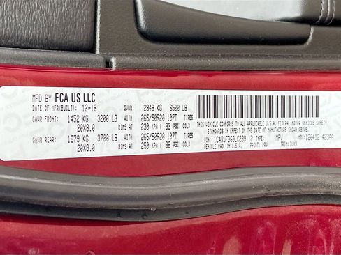 Used 2020 Jeep Grand Cherokee Limited w/ Luxury Group II image 33