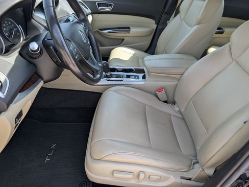 Certified 2018 Acura TLX w/ Technology Package FWD image 9