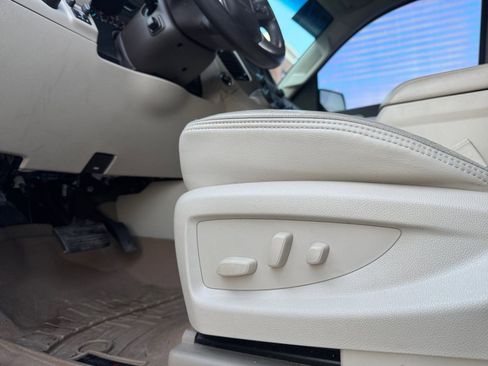 Used 2020 GMC Yukon Denali w/ Denali Ultimate Package image 22