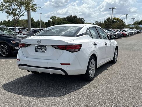 Certified 2024 Nissan Sentra S FWD image 4