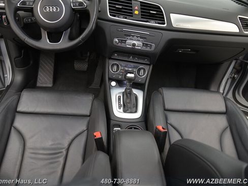 Used 2018 Audi Q3 2.0T Premium Plus w/ Premium Plus Package AWD/4WD image 17