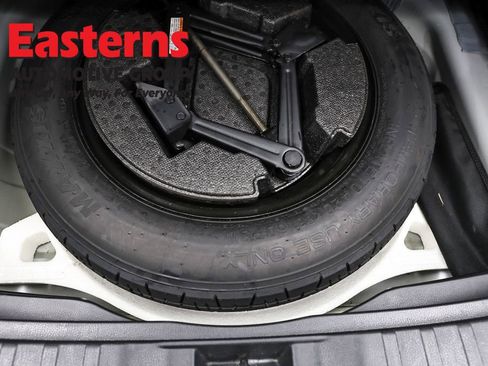 Used 2024 Toyota RAV4 LE image 22