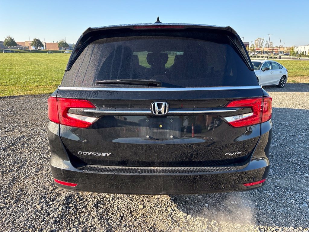 Used 2024 Honda Odyssey Elite image 10