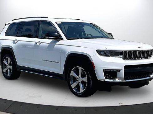 Certified 2021 Jeep Grand Cherokee L Limited w/ Trailer Tow Group (B) AWD/4WD image 2