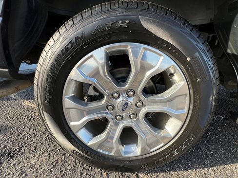Used 2022 Ford F150 Platinum RWD image 11