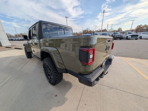 New 2026 Jeep Gladiator Willys AWD/4WD image 7