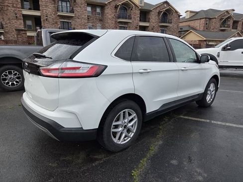 Used 2024 Ford Edge SEL AWD/4WD image 5