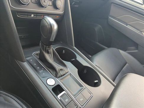 Used 2021 Volkswagen Atlas SE FWD image 10