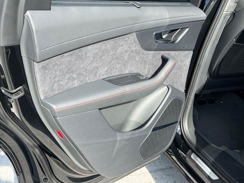 New 2026 Audi SQ7 Prestige AWD/4WD image 15