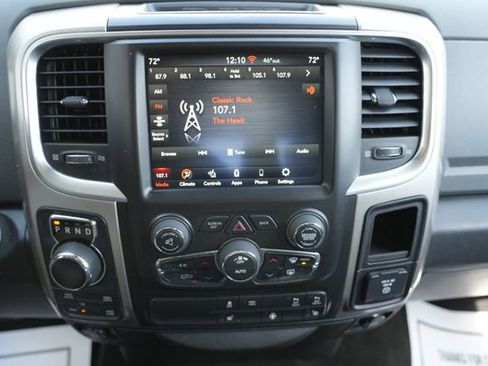 Used 2018 RAM 1500 Big Horn AWD/4WD image 24