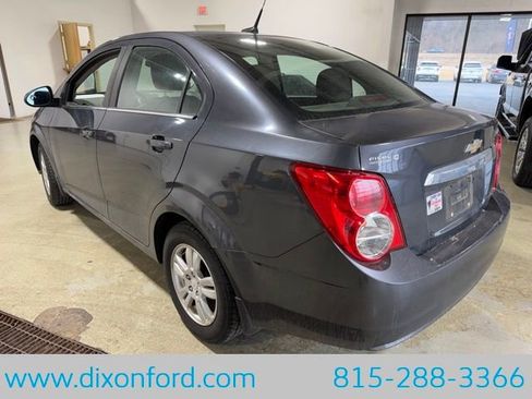 Used 2013 Chevrolet Sonic LT image 3