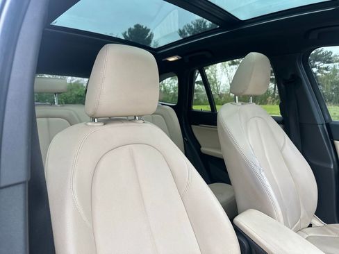 Used 2018 BMW X1 xDrive28i AWD/4WD image 27