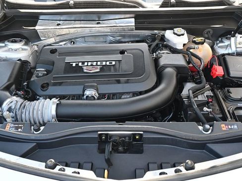 Used 2022 Cadillac XT4 Premium Luxury w/ Safety Alert Package image 19