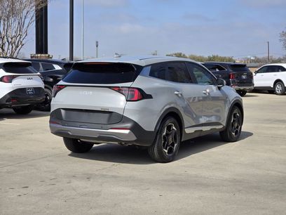 New 2026 Kia Sportage EX