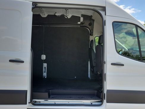 New 2026 Ford Transit 250 148 High Roof RWD image 12