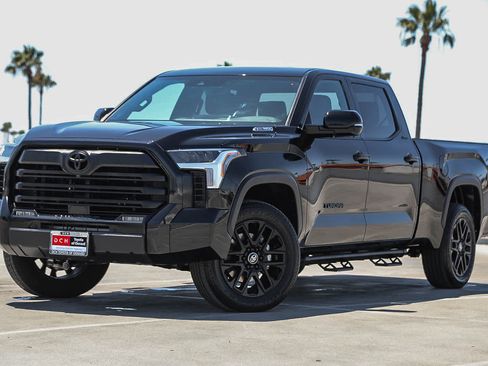 Certified 2026 Toyota Tundra Limited AWD/4WD image 1
