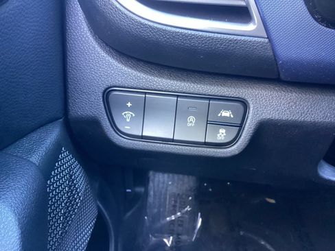 Used 2023 Kia Seltos S AWD/4WD image 26