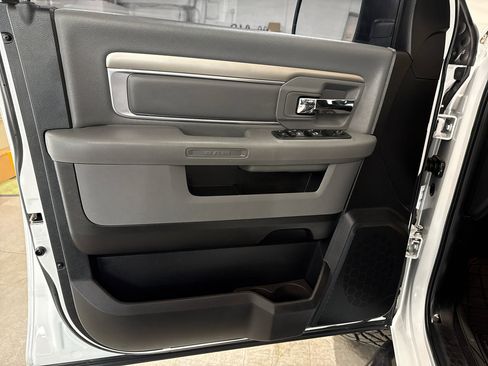 Used 2020 RAM 1500 Classic Warlock image 27