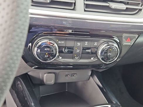 New 2026 Chevrolet Trax RS w/ Driver Confidence Package image 26