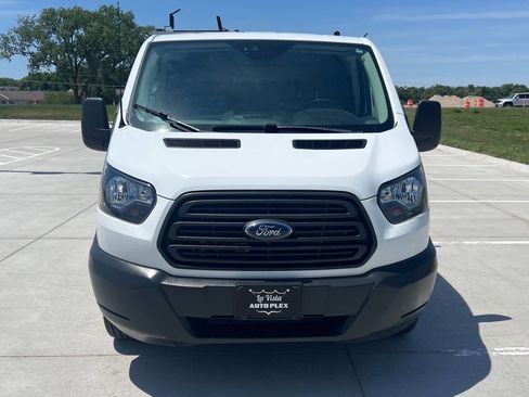 Used 2018 Ford Transit 250 148 Low Roof RWD image 5