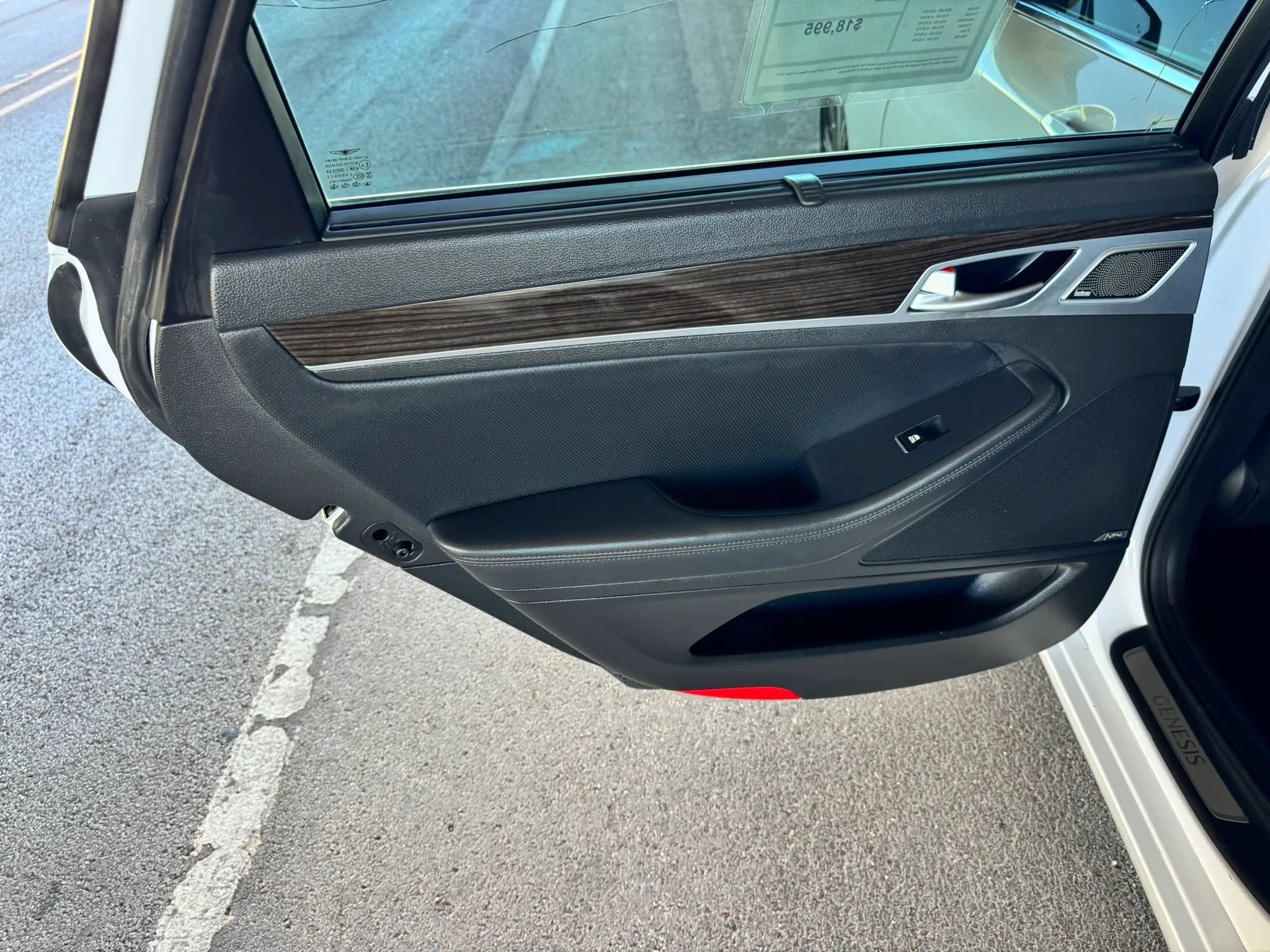Used 2018 Genesis G80 3.8 w/ Option Group 02 RWD image 18
