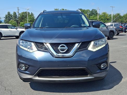 Used 2016 Nissan Rogue SV w/ SV Premium Package AWD/4WD image 2